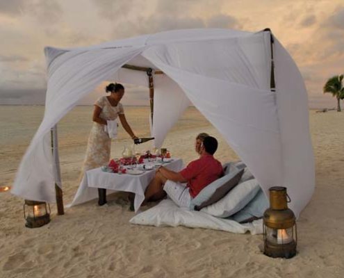 Specialty Romantic Beach Dinner